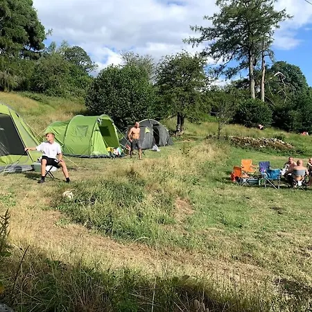 Sleeping Giant Outdoor Adventure Flat Apartment Pen-y-cae  Exterior photo